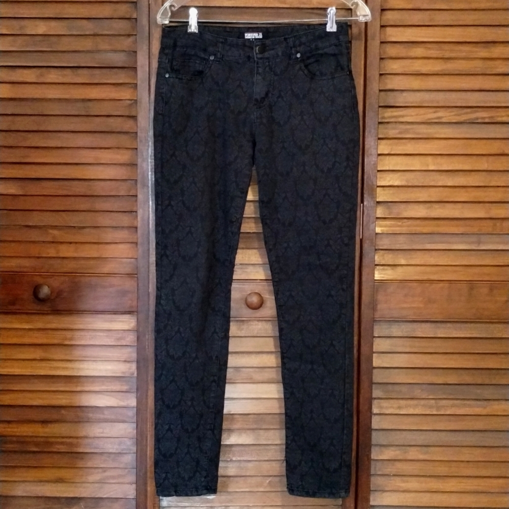 Forever 21 Skinny Jeans